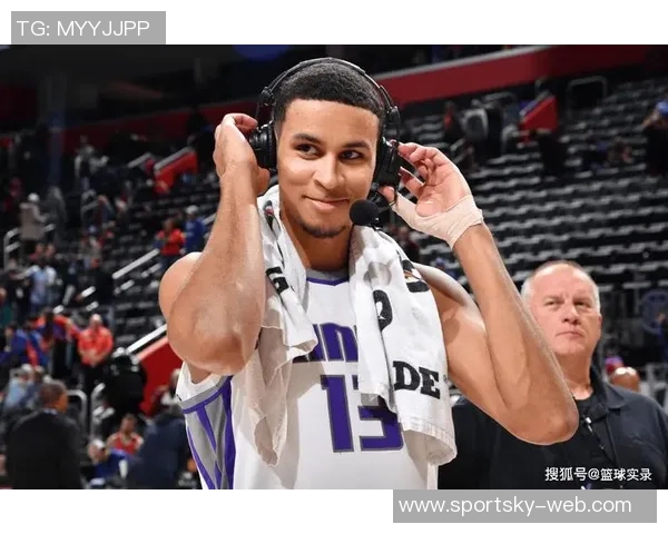 穆雷本赛季表现抢眼场均249分68助攻命中率超五成